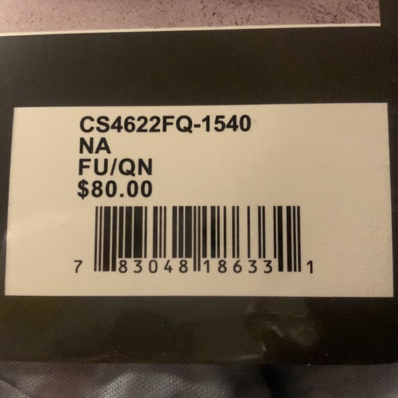 Macy’s reversible 3 piece full/queen comforter set - Picture 4 of 4